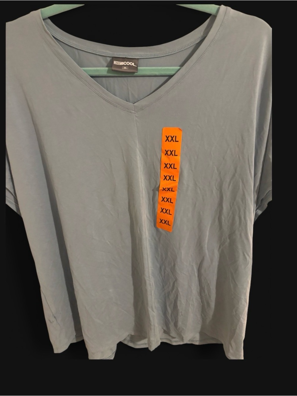 32 Degrees Cool V-Neck Short Sleeve Tee in Light Gray